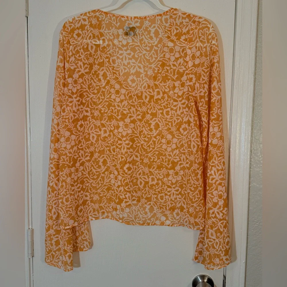 Show Me Your MuMu Creamsicle Floral Boho Bell Sleeve Sandee Blouse Size Large - Picture 9 of 9